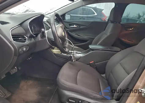 2018 Chevrolet Malibu Lt z USA, uszkodzony, nr VIN 1G1ZD5ST8JF126016